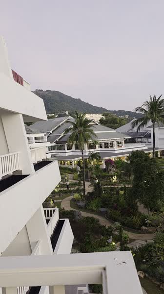 Hotel videos Thavorn Palm Beach Resort 5*